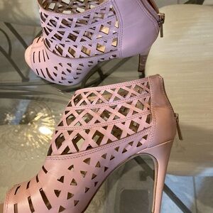 INC GAGED HEELS